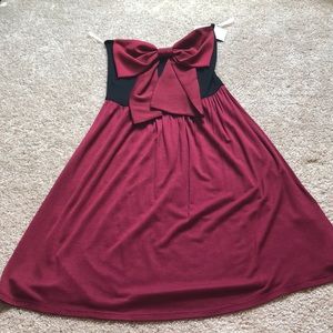 New maroon and black bow dress small
